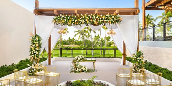 Gazebo Golf ceremony setup overlooking the golf course at Dreams Estrella del Mar Mazatlan